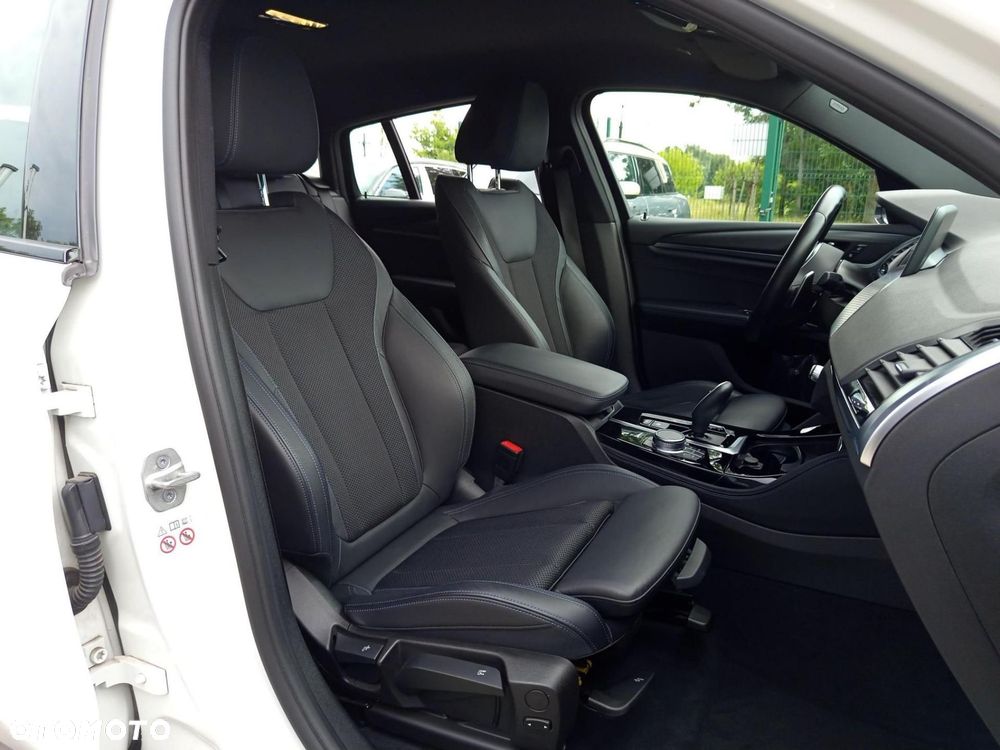 BMW X4 - 21
