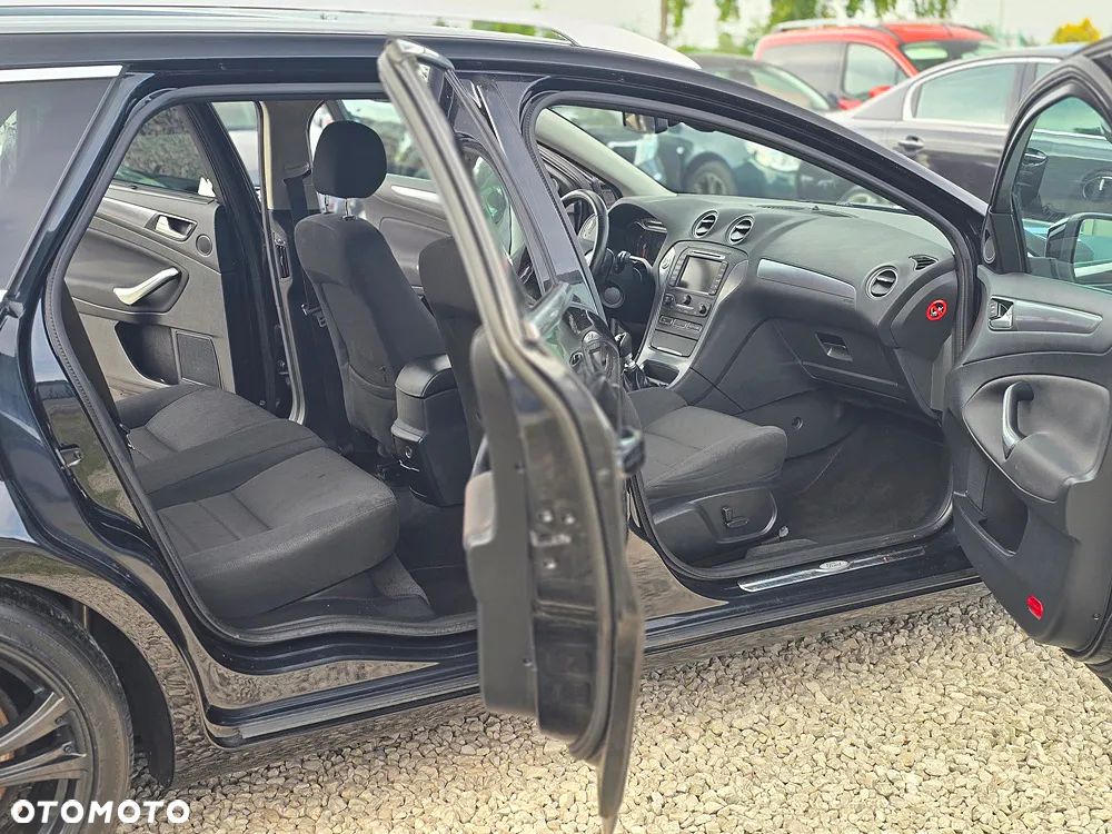 Ford Mondeo 2.2 TDCi Titanium X - 11