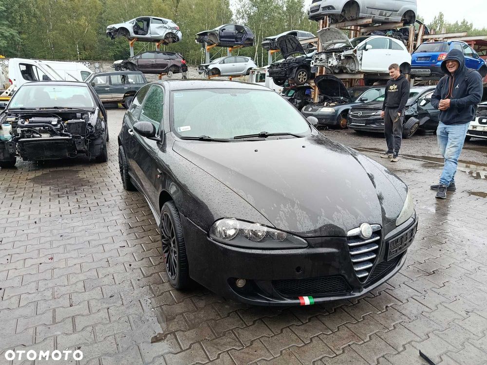 Alfa Romeo 147 1.6 TS 2005r NA CZĘŚCI - 10