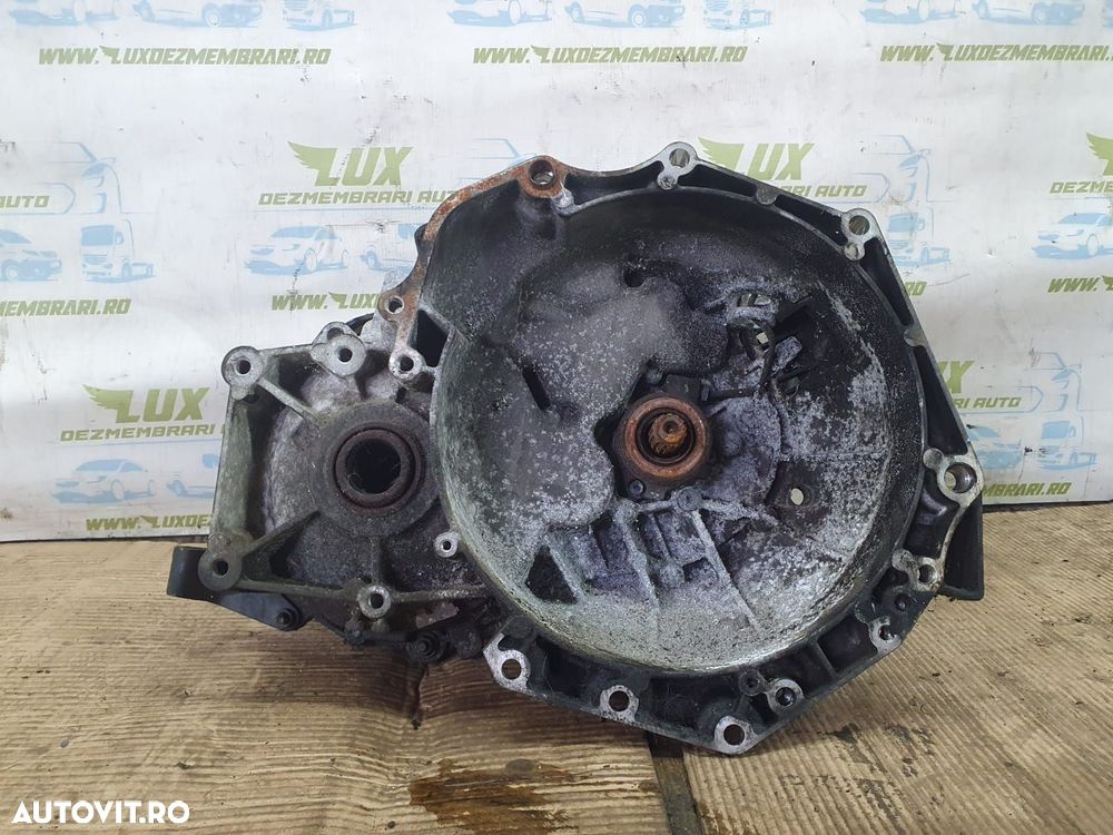 Cutie viteze manuala 5 trepte 13101871 Opel Vectra C [2002 - 2005] 2. - 7