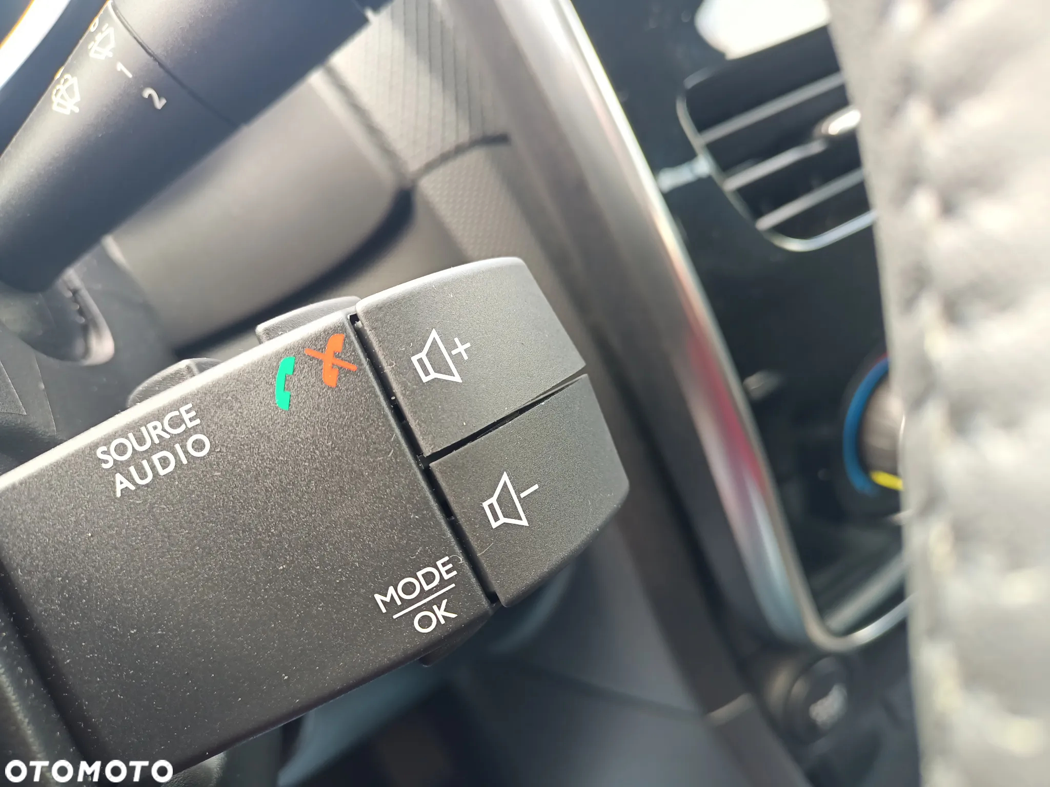 Renault Clio - 18