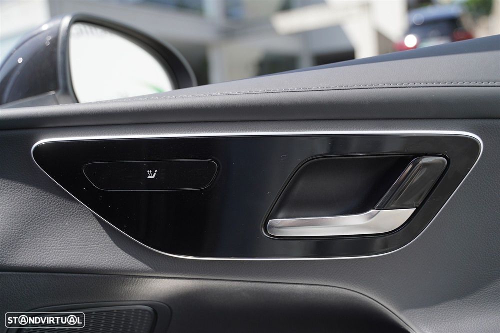 Mercedes-Benz GLC 300 de 4Matic - 38