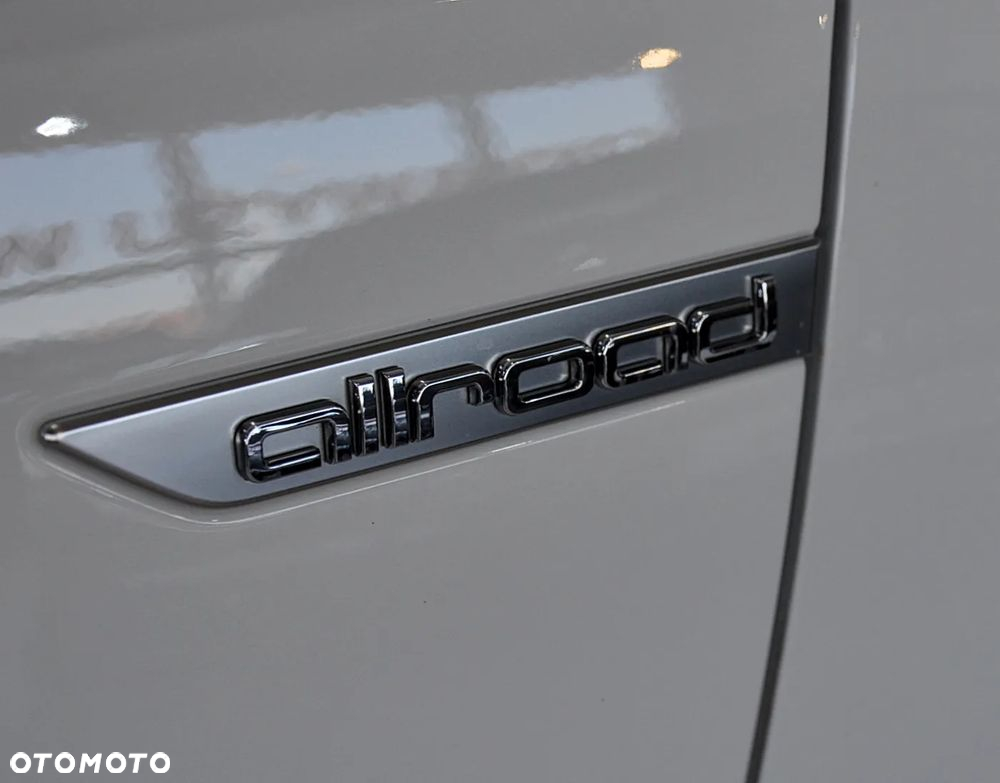 Audi A4 Allroad 2.0 TDI Quattro S tronic - 11