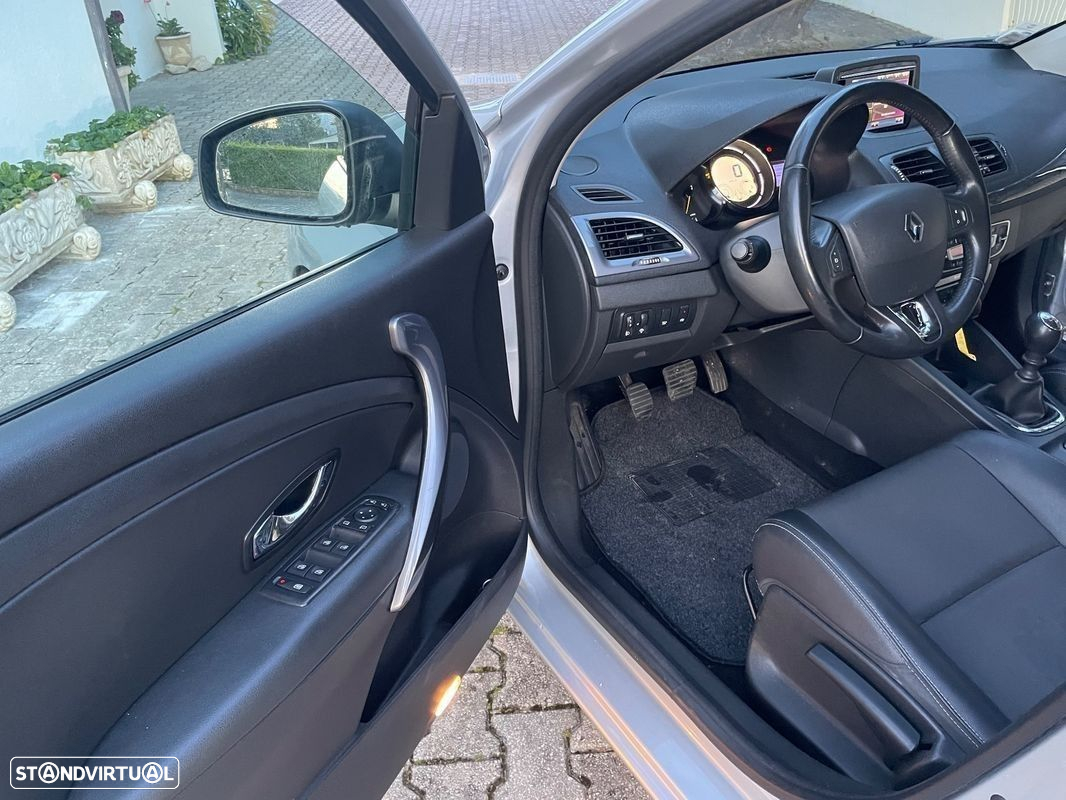 Renault Mégane Sport Tourer 1.5 dCi Confort SS - 28