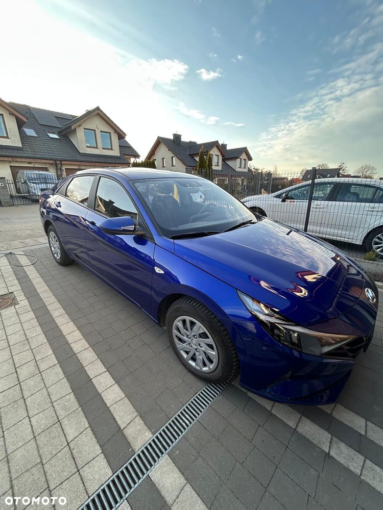 Hyundai Elantra 1.6 Modern - 1