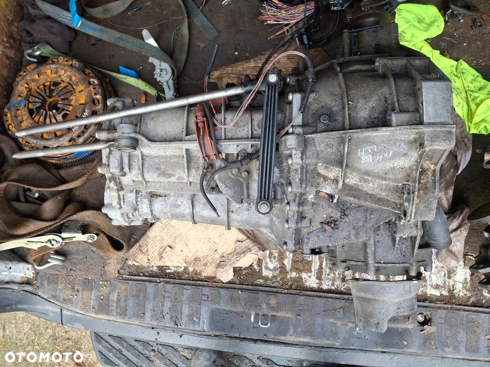 Skrzynia LLM Audi A4B8 2,0TDI z Niemiec - 2