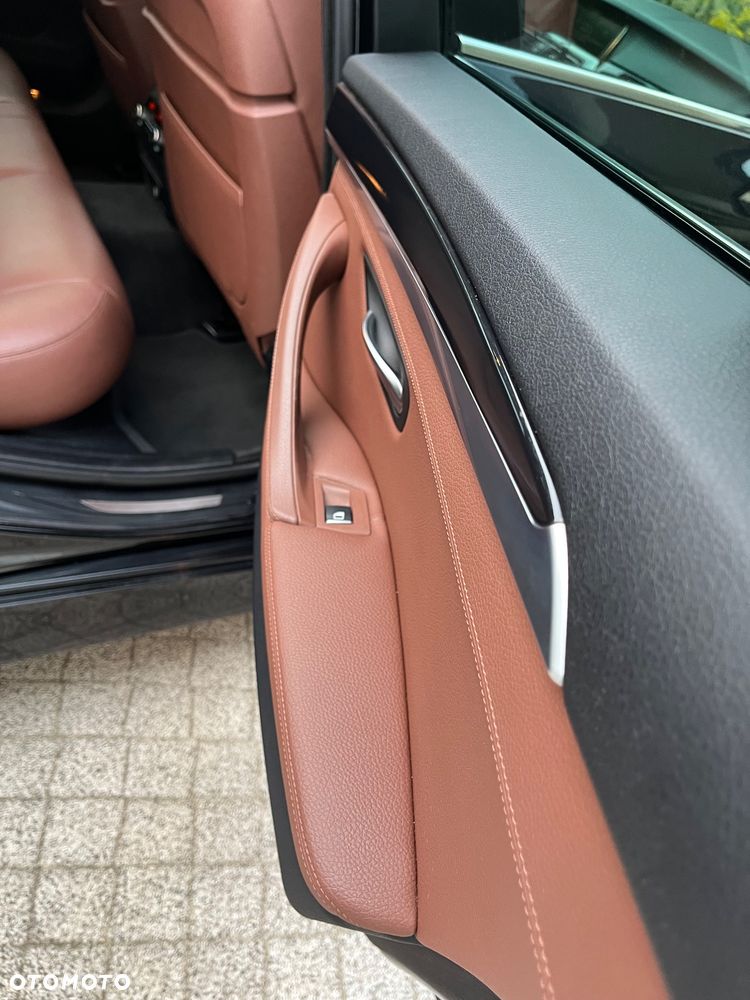 BMW Seria 5 530d xDrive Modern Line - 25