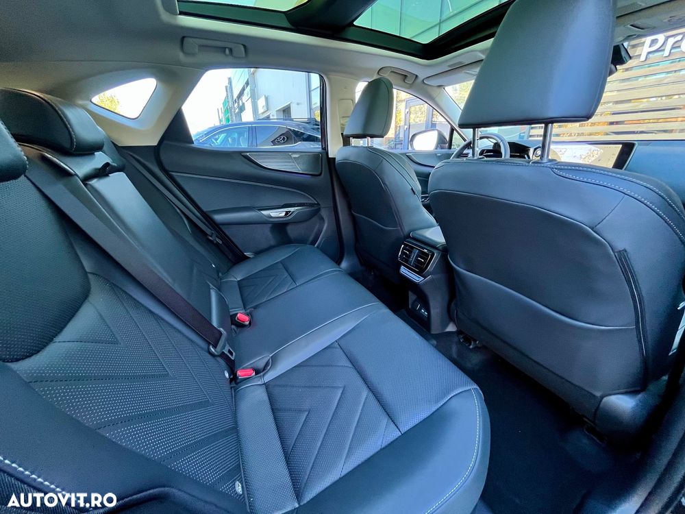 Lexus Seria NX 450h+ AWD CVT PHEV Luxury - 36