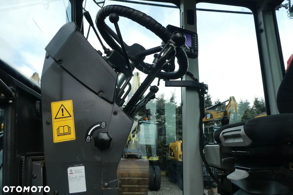 New Holland 106,6/A NAPĘD 6X6 Z SYSTEM NIWELACJI - 23