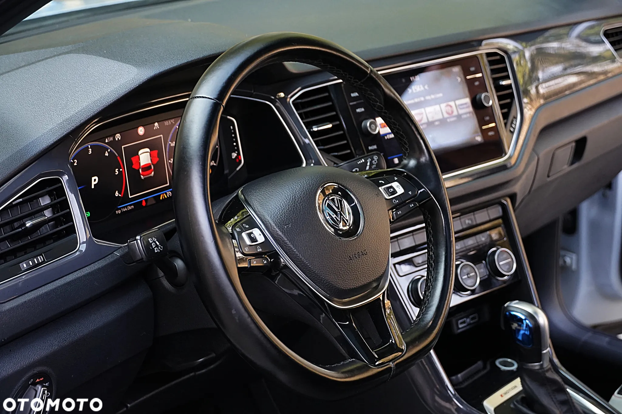 Volkswagen T-Roc 2.0 TDI SCR 4MOTION DSG R-Line - 13