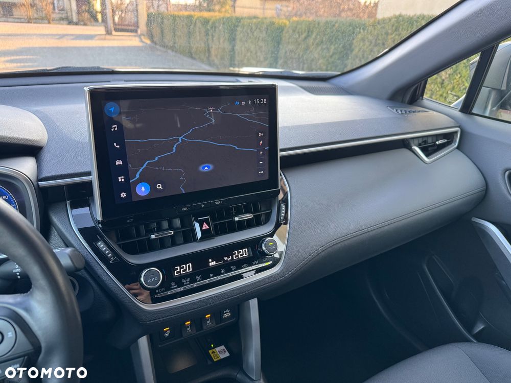 Toyota Corolla Cross 2.0 Hybrid Style - 18