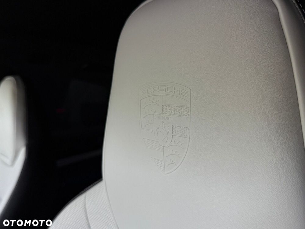 Porsche Cayenne - 9