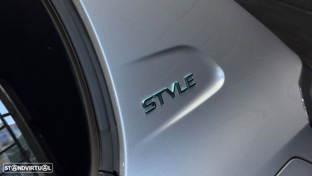 Peugeot e-208 Active Pack — fotografia 12