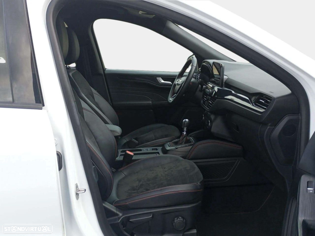 Ford Kuga 1.5 EcoBoost ST-Line X - 11