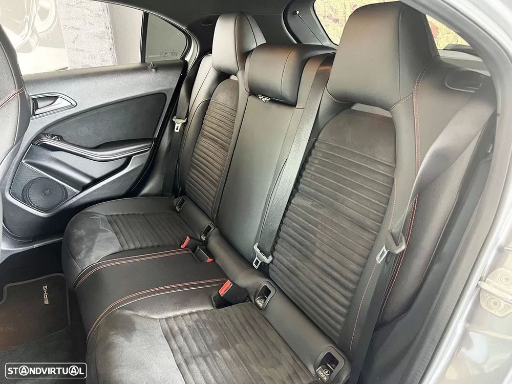 Mercedes-Benz A 160 d AMG Line - 21