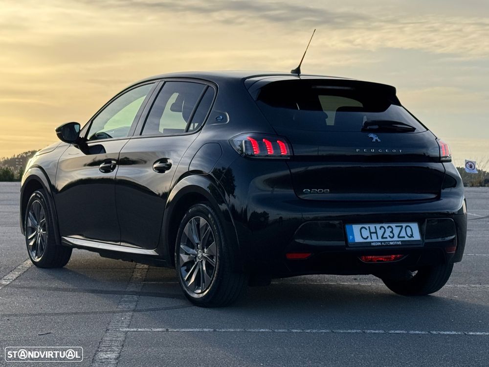 Peugeot e-208 50 kWh Allure - 6
