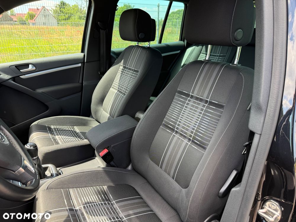 Volkswagen Tiguan 1.4 TSI BlueMotion Technology Lounge Sport & Style - 14