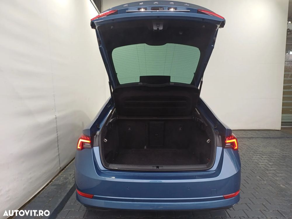 Skoda Octavia 2.0 TDI DSG Style - 36