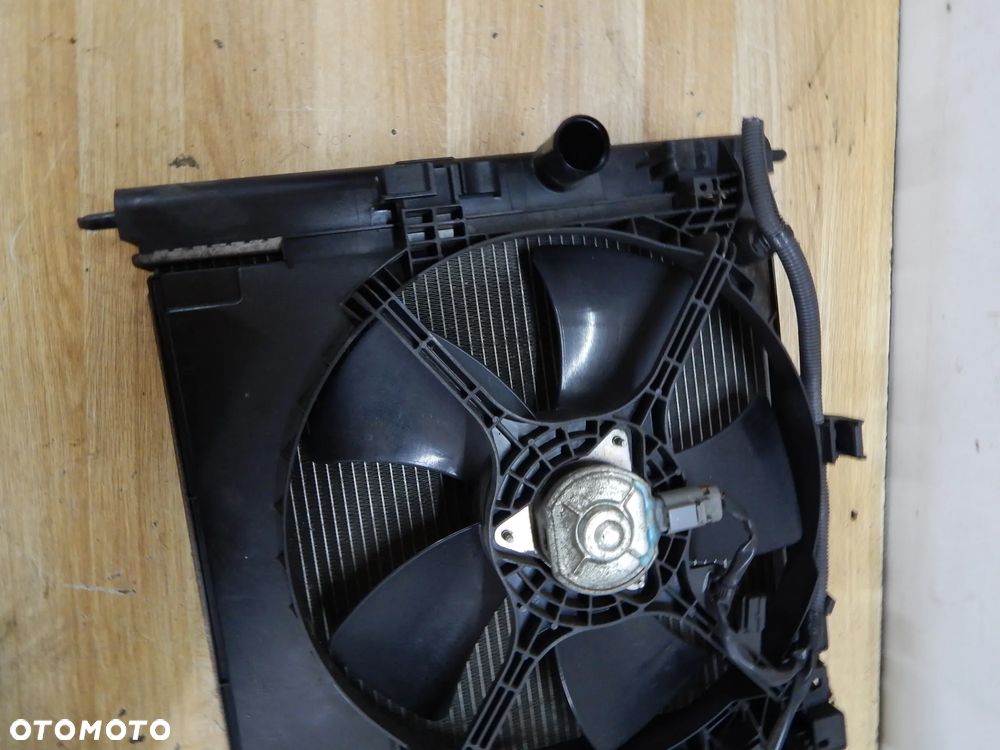 Chłodnica chłodnice wiatrak komplet 1.6 2.0 benz Mitsubishi ASX I 10-18 Łuków części - 4