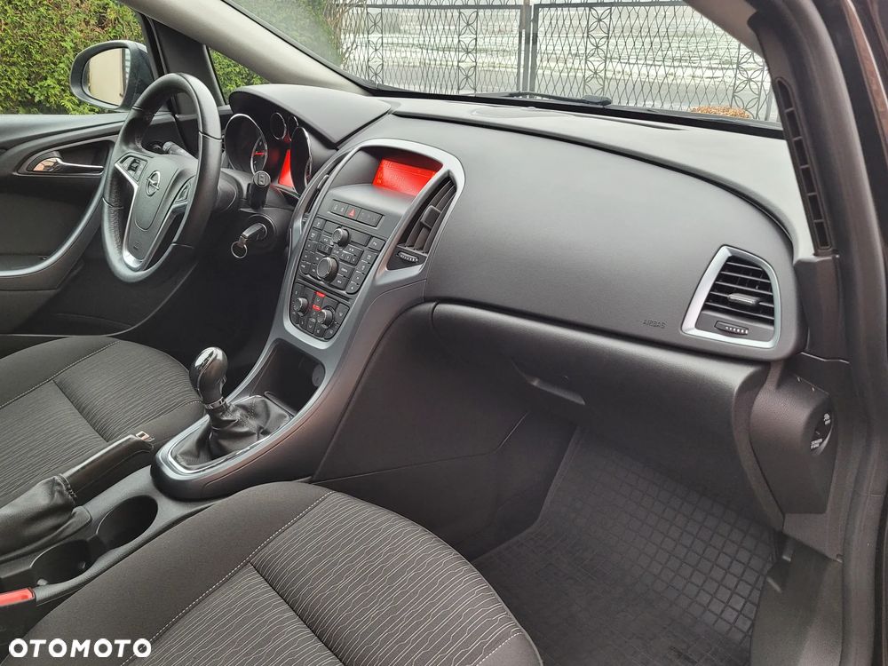 Opel Astra 1.4 Turbo Active - 21