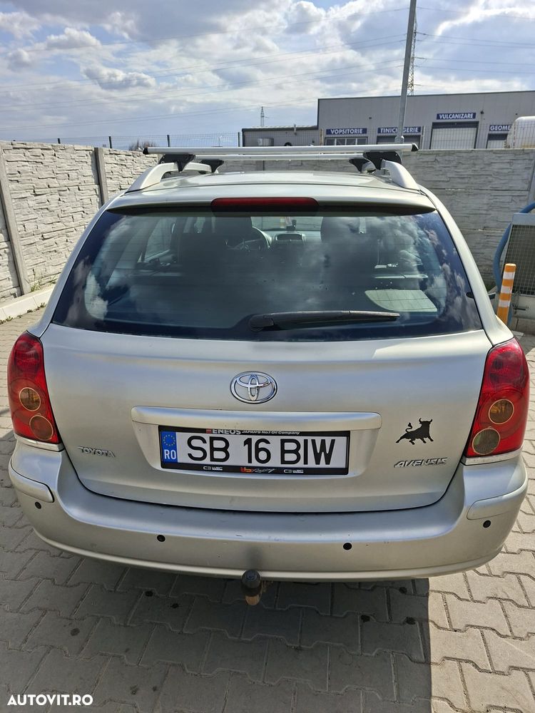Toyota Avensis 2.0 D4D S/W Sol - 8
