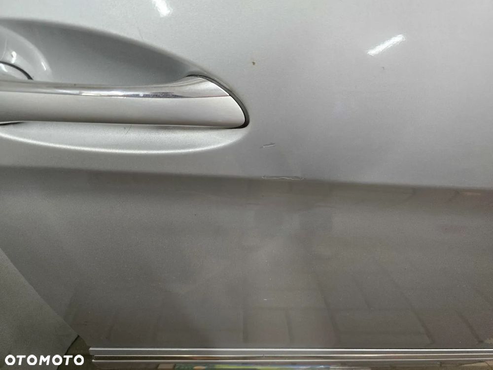 SPRZEDAM MERCEDES B KLASA W245 PRAWE PRZEDNIE DRZWI W KOLOR 761 W ORYGINALE DO MONTAŻU - 7