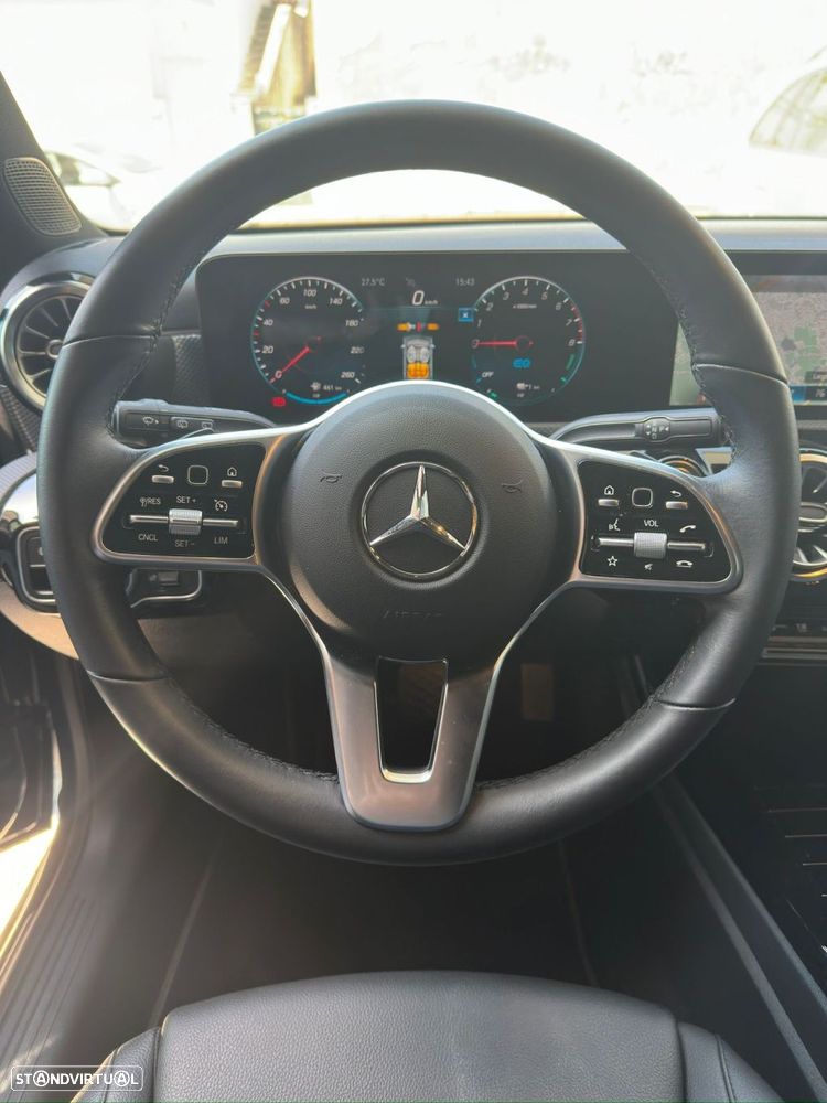 Mercedes-Benz A 250 - 12