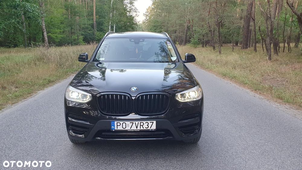 BMW X3 xDrive20d Advantage - 12