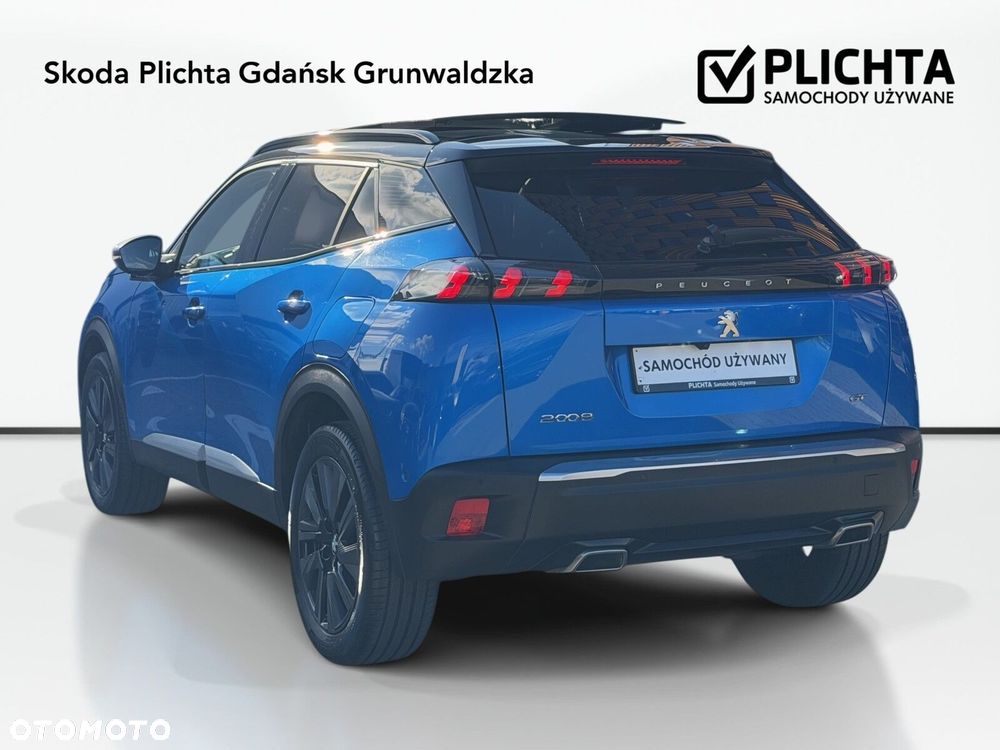 Peugeot 2008 - 8