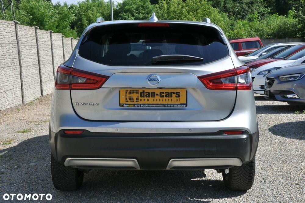 Nissan Qashqai 1.3 DIG-T DCT TEKNA - 4