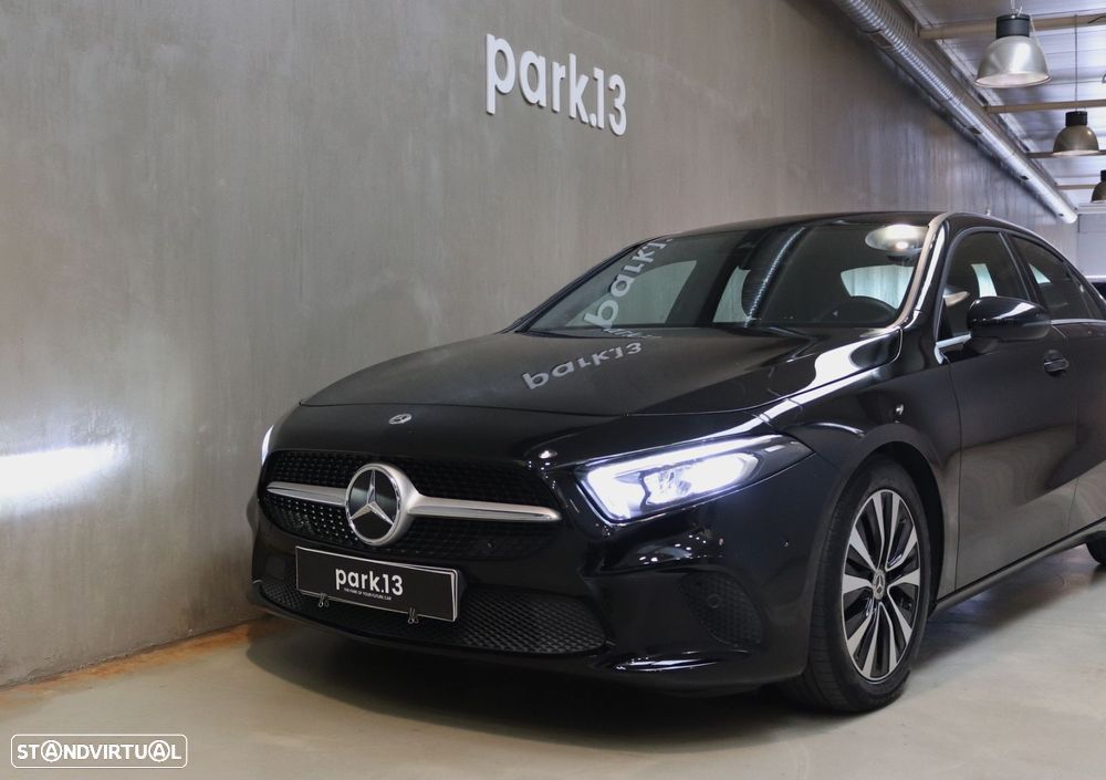 Mercedes-Benz A 180 Limousine d Style Aut. - 41