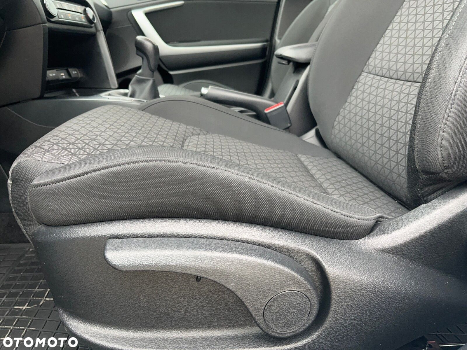 Kia Ceed 1.5 T-GDI S - 11