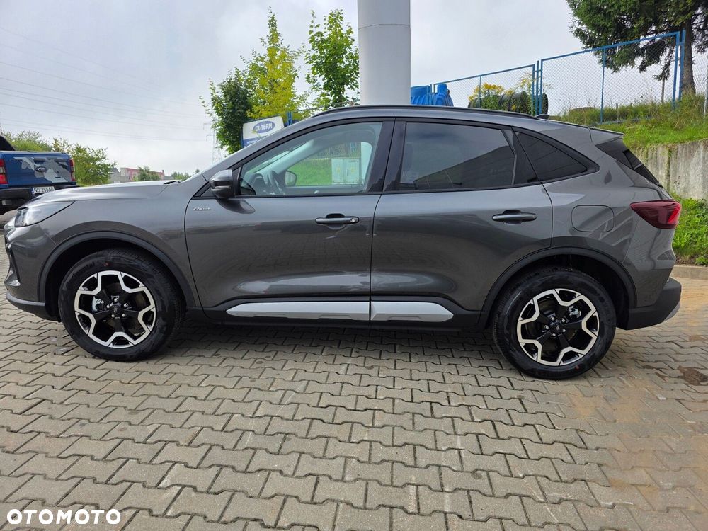 Ford Kuga - 3