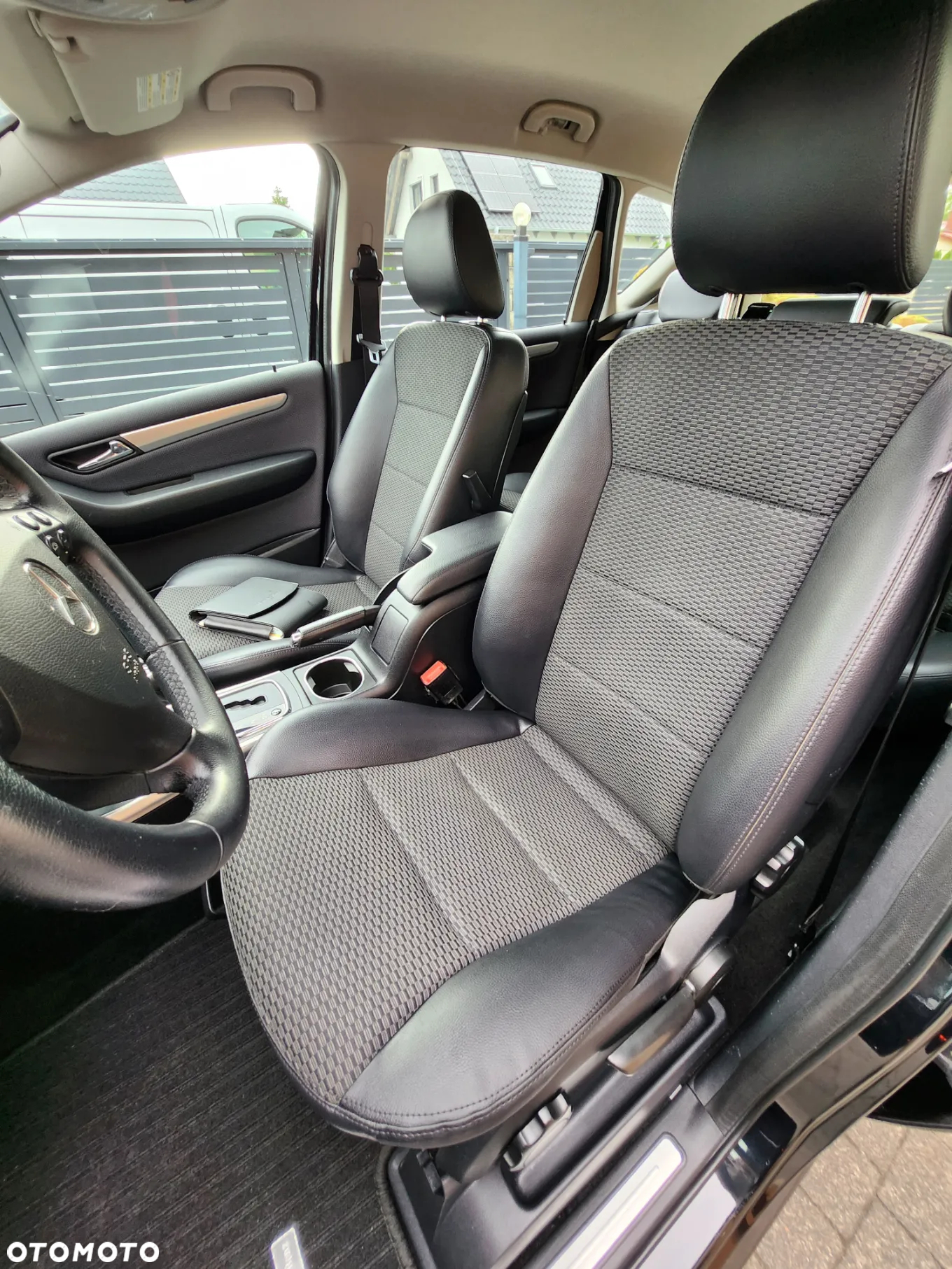 Mercedes-Benz Klasa A 180 CDI Autotronic Avantgarde - 20