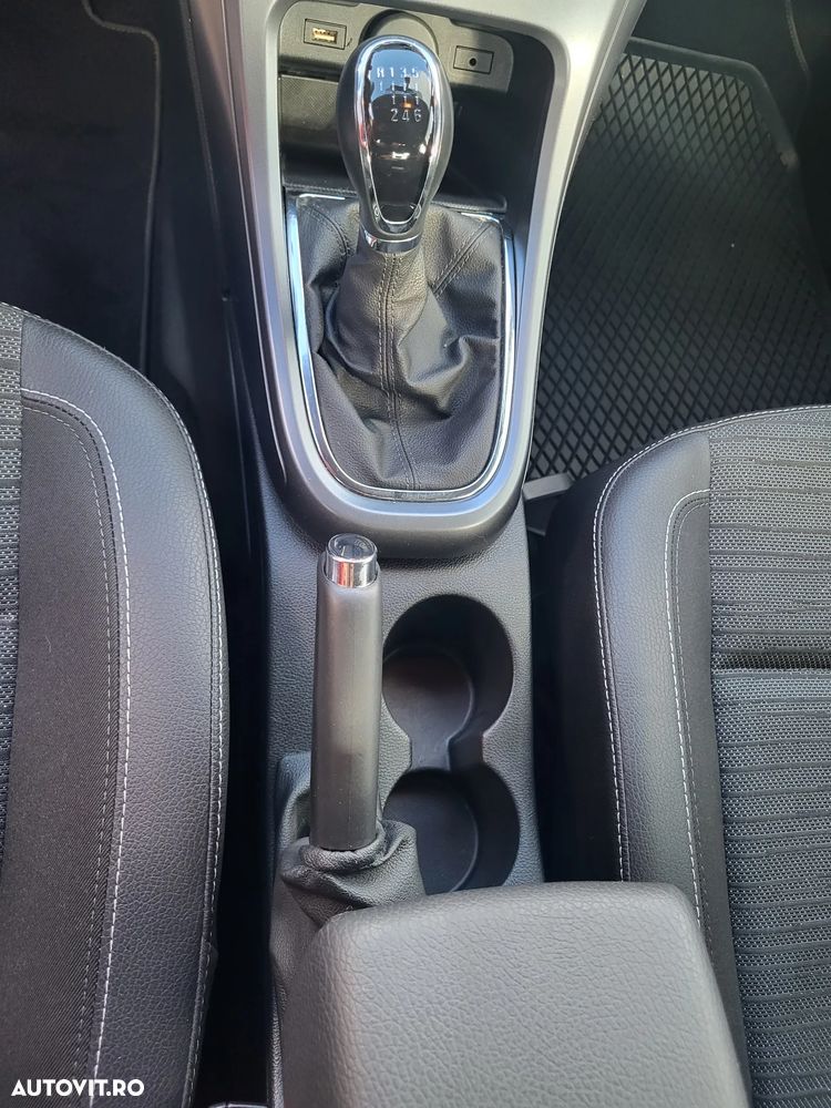 Opel Astra 1.4 ECOTEC Turbo Enjoy - 10