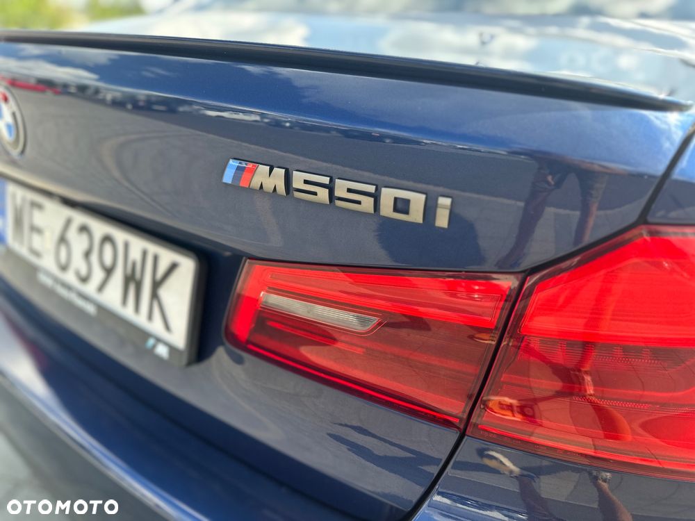 BMW Seria 5 M550i xDrive sport - 6