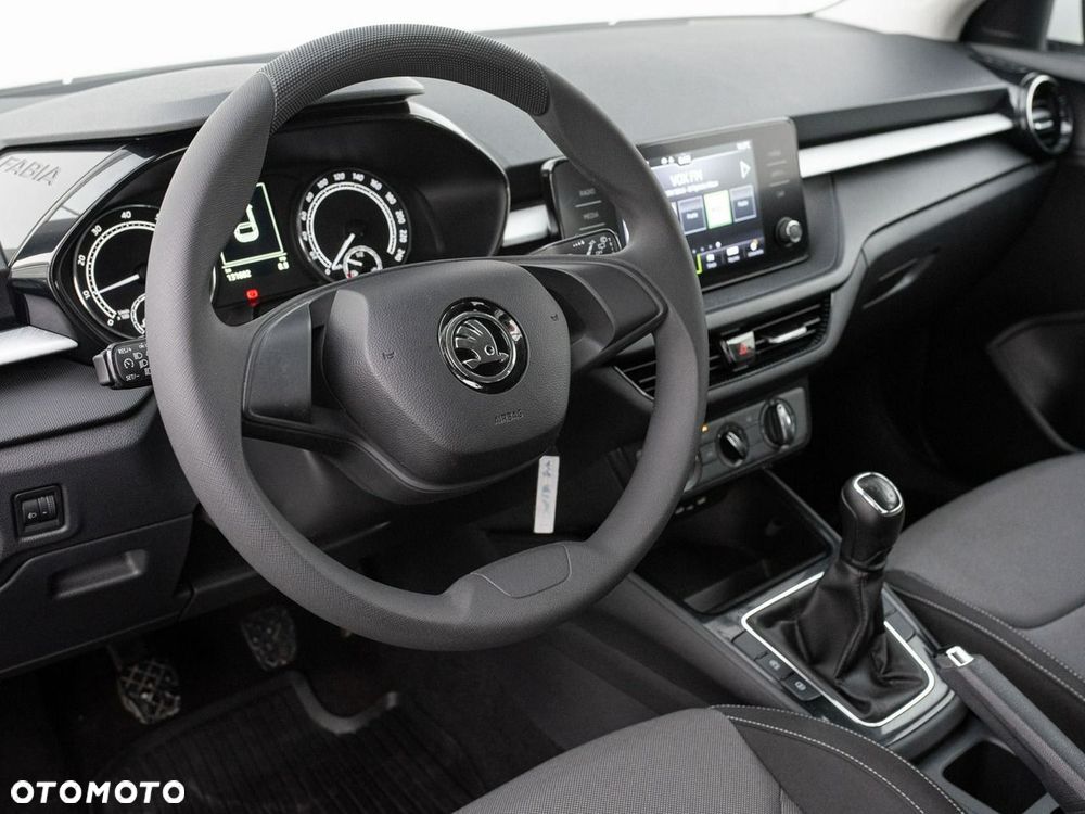 Skoda Fabia 1.0 Ambition - 7