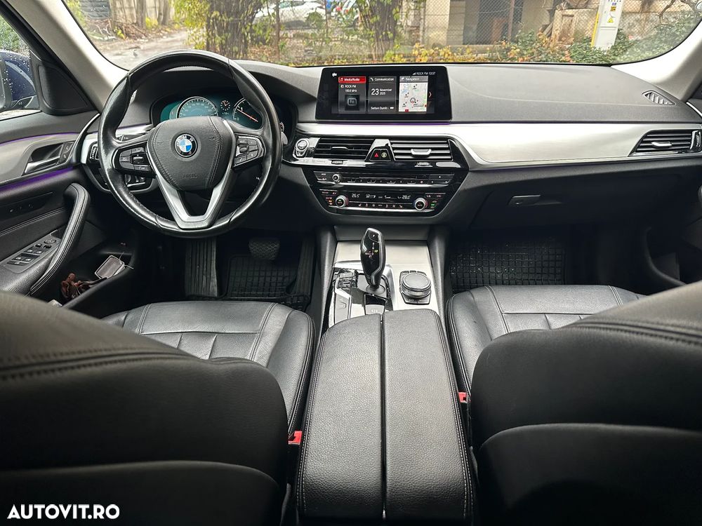 BMW Seria 5 520d xDrive AT - 1