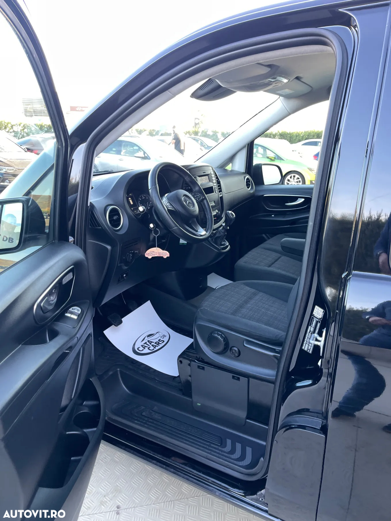 Mercedes-Benz Vito 114CDI LUNG USI SPATE - 29