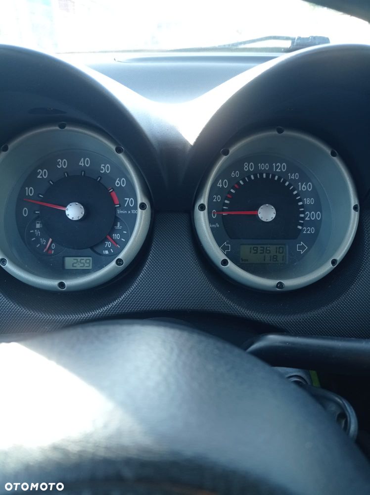 Volkswagen Lupo - 12