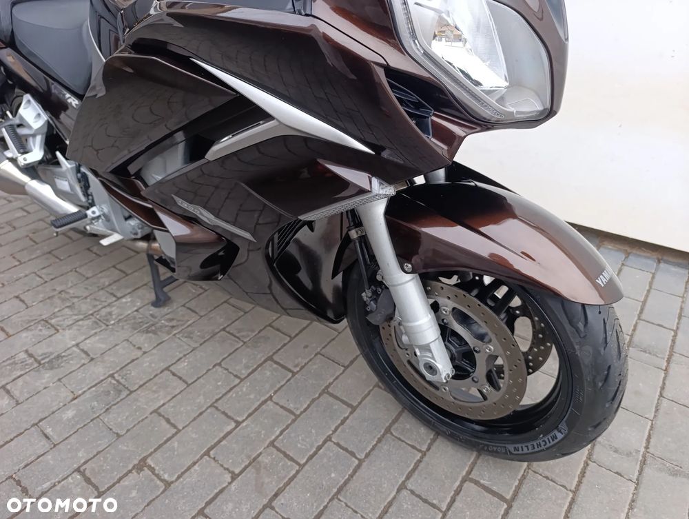 Yamaha FJR - 33