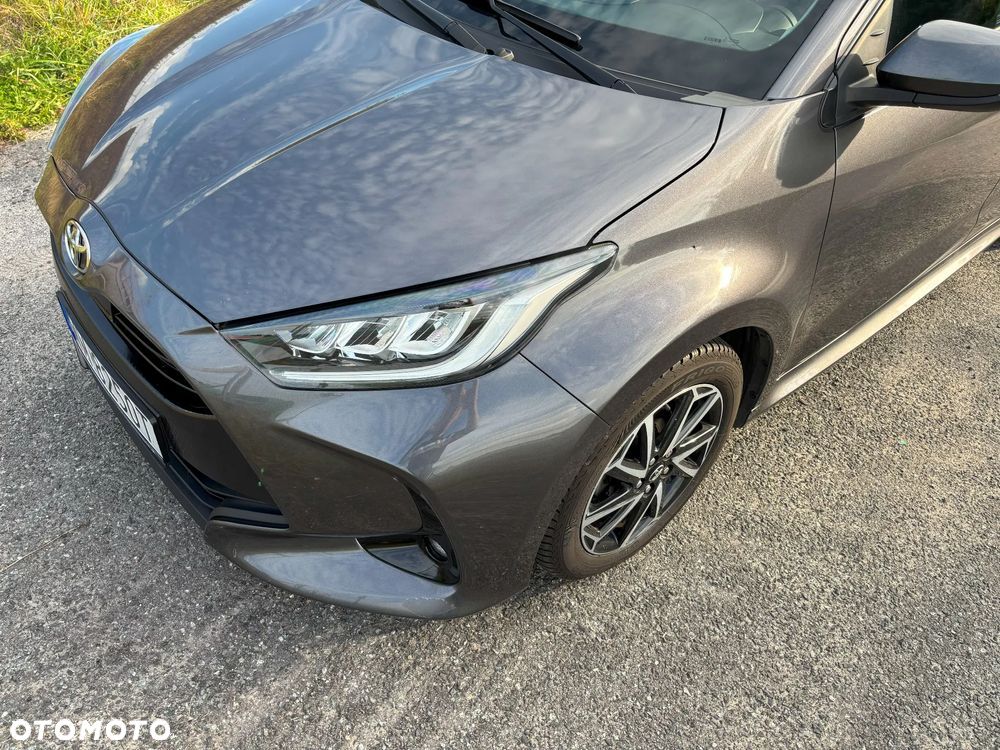 Toyota Yaris 1.5 Comfort - 22