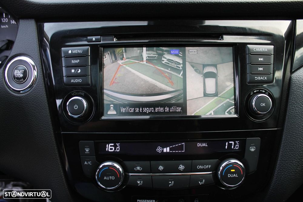 Nissan Qashqai 1.5 dCi N-Connecta J18+Led - 19