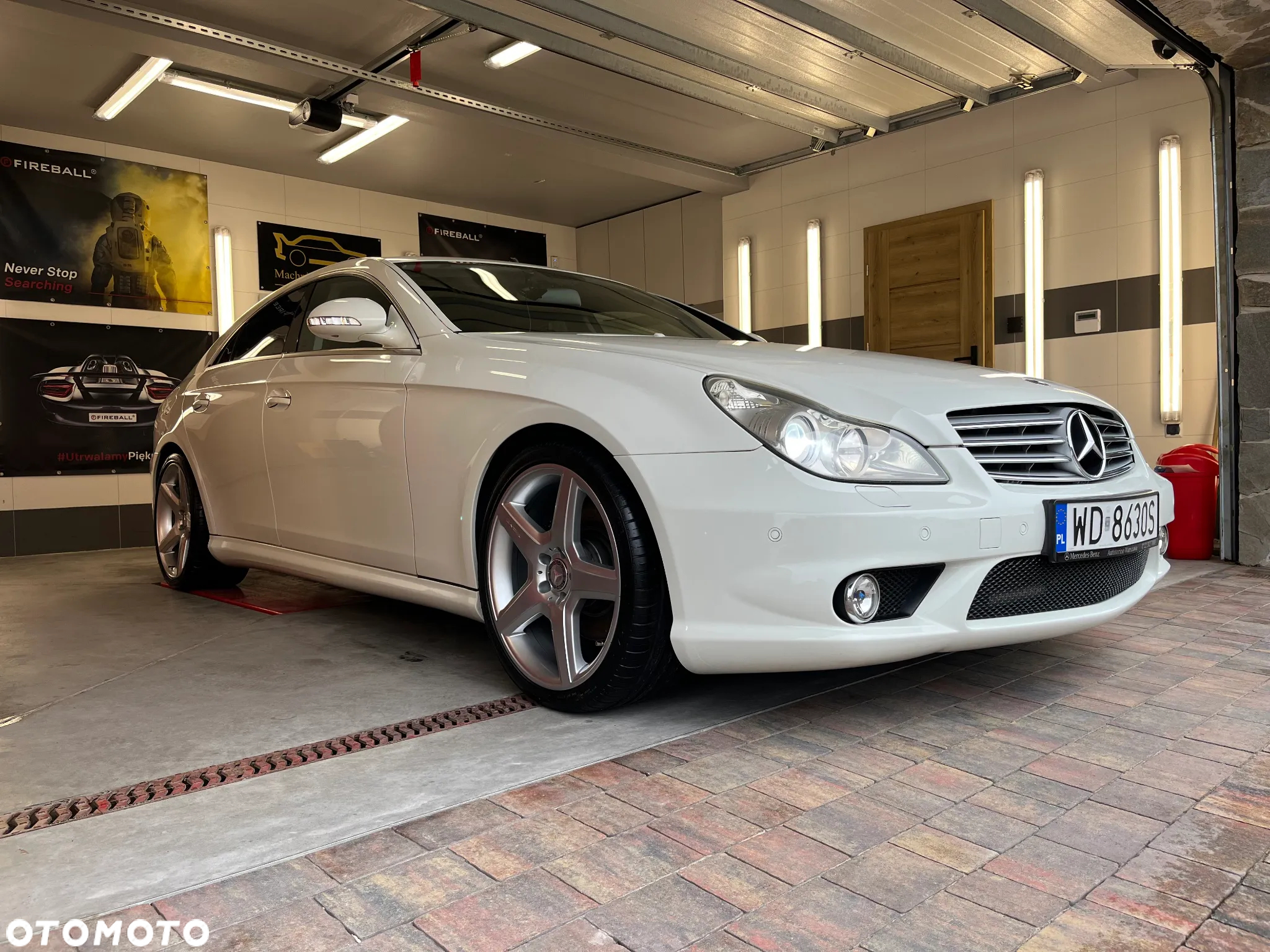 Mercedes-Benz CLS 500 7G-TRONIC - 16