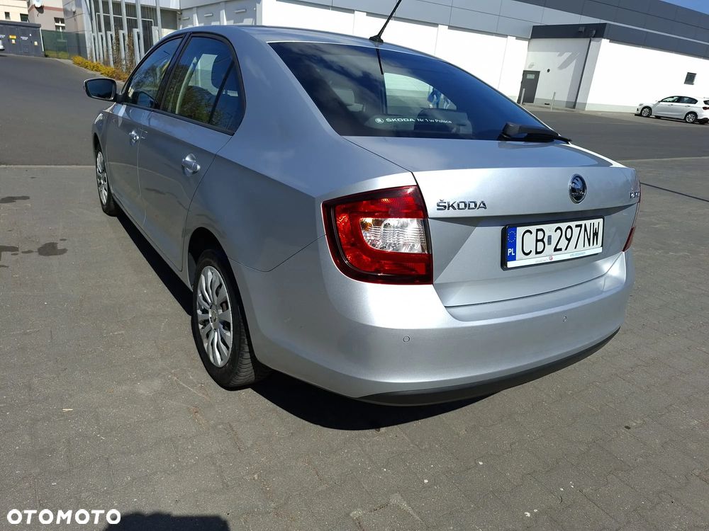 Skoda RAPID 1.0 TSI Ambition - 2