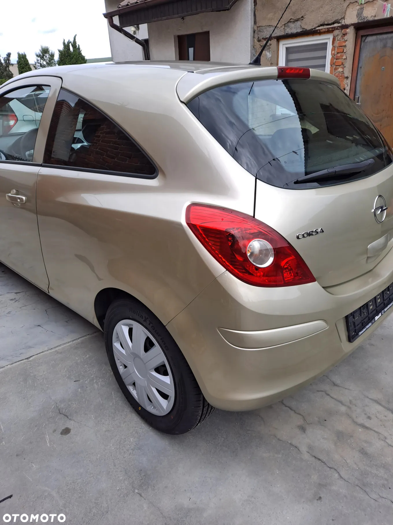 Opel Corsa 1.4 16V Edition - 11