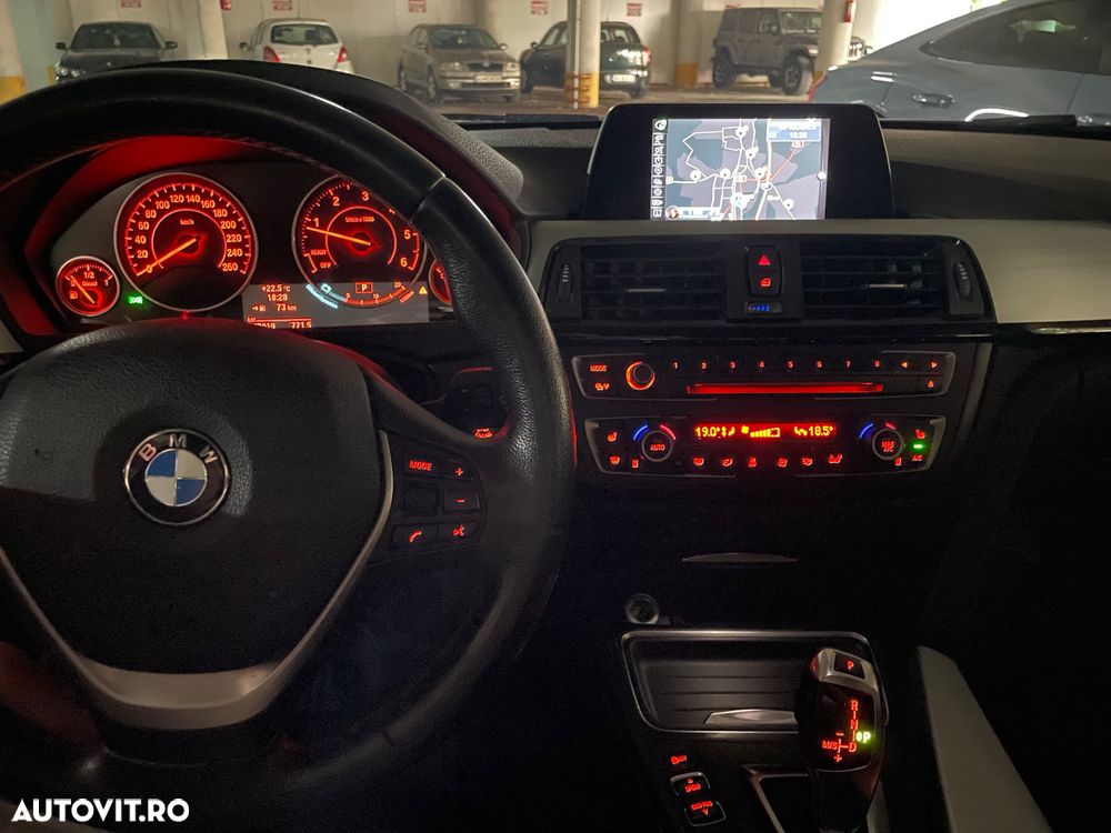 BMW Seria 3 318d Aut. Sport Line - 10