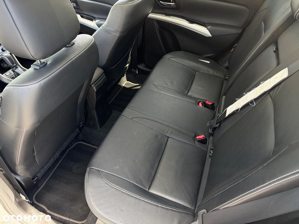 Suzuki SX4 S-Cross 1.4 T Premium 4WD - 11