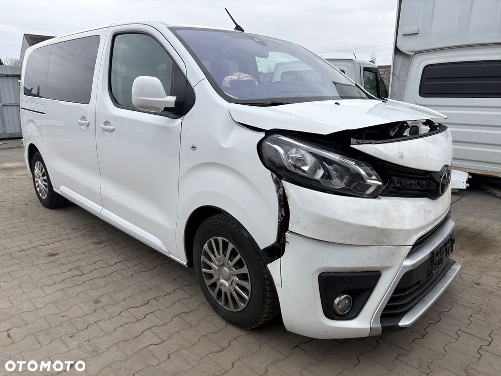 Toyota Proace Verso - 2