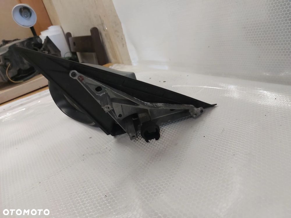 - LUSTERKO ELEKTRYCZNE LEWE BMW E87 SERIA 1 SPACE GREY 3PIN - 3